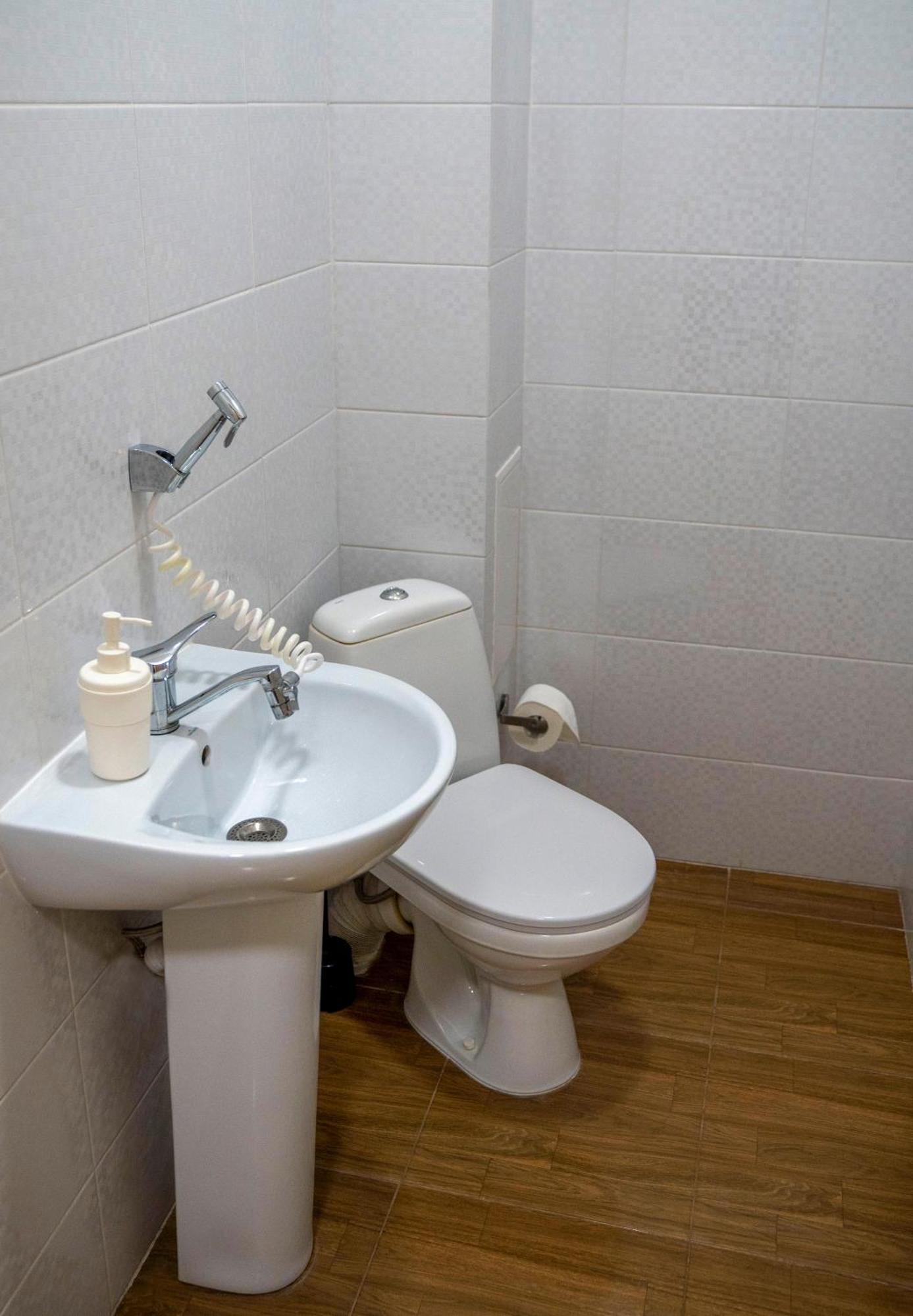 Guest House Kiev Forest Екстериор снимка