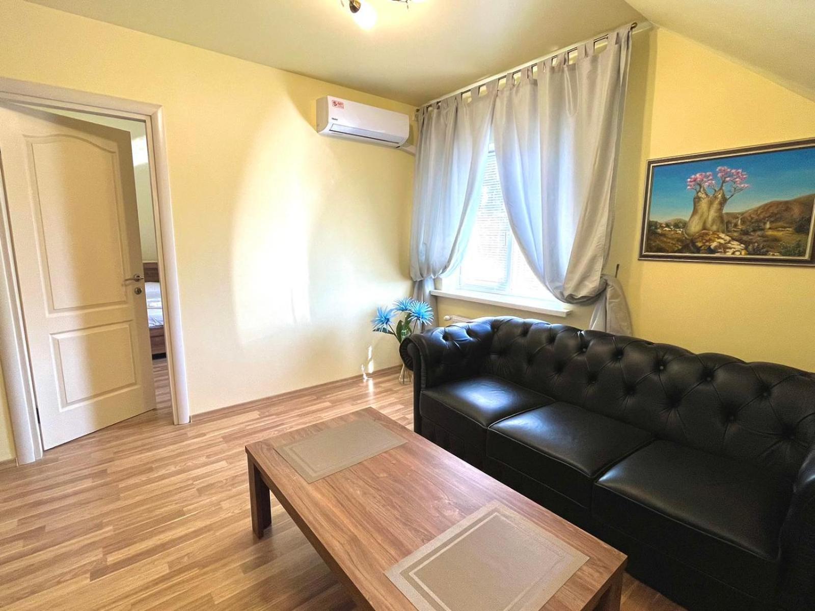 Guest House Kiev Forest Екстериор снимка