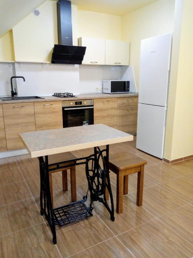 Guest House Kiev Forest Екстериор снимка